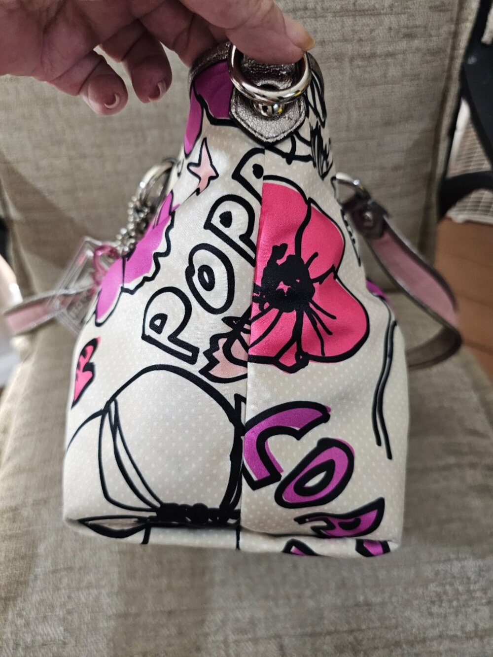 COACH Poppy 16308 Pop C Graffiti Pink Bow Satchel Crossbody Bag- 4 Hangtags! - Picture 7 of 16